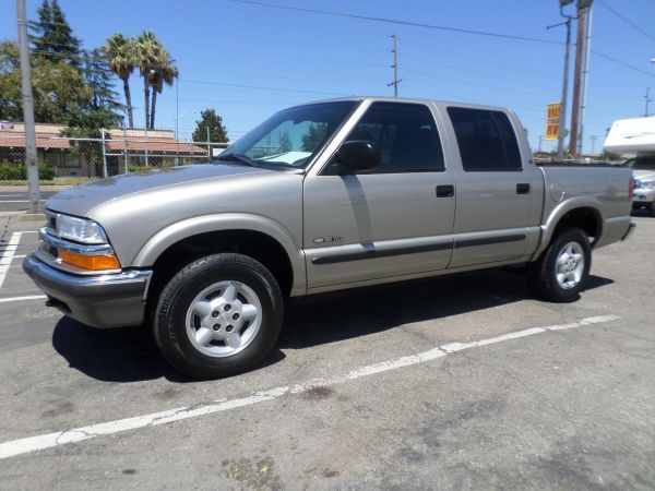 Truck For Sale 2001 Chevrolet S 10 Crew Cab Ls In Lodi