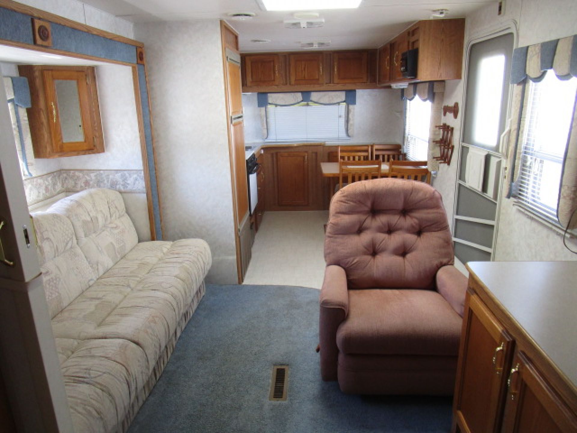 1999 kit companion travel trailer