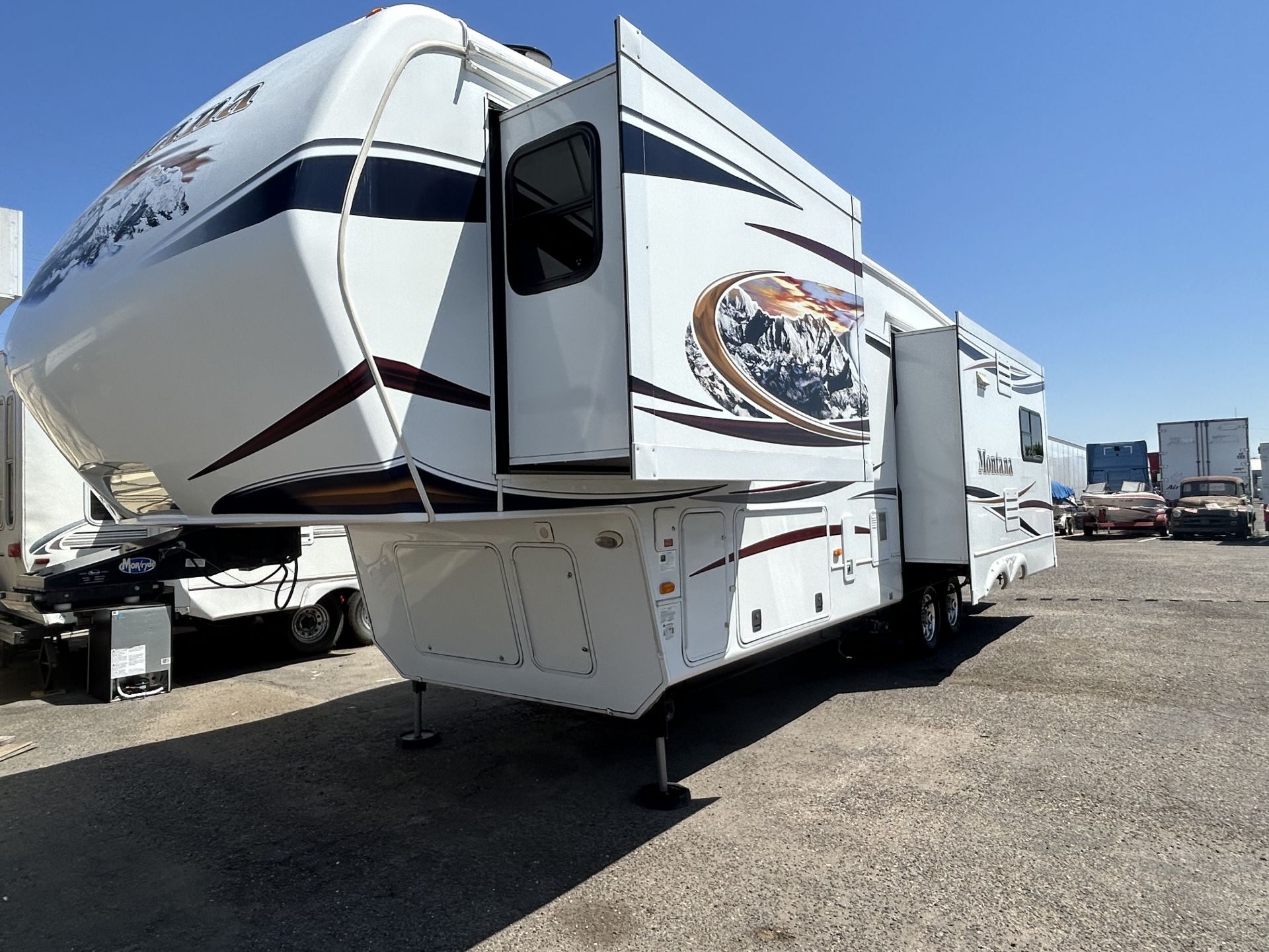 RV for sale: 2012 Keystone Montana 3100RL Fifth Wheel 38' in Lodi ...