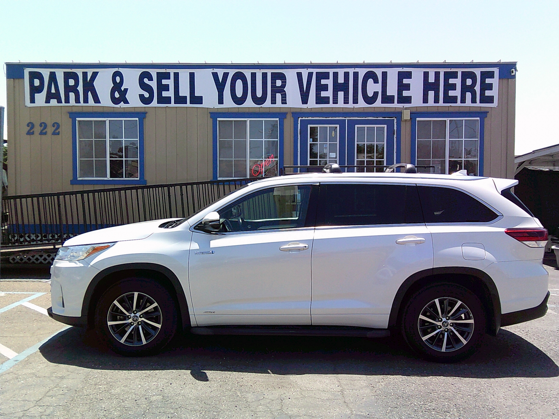 2018 Toyota Hybrid Highlander limited XLE