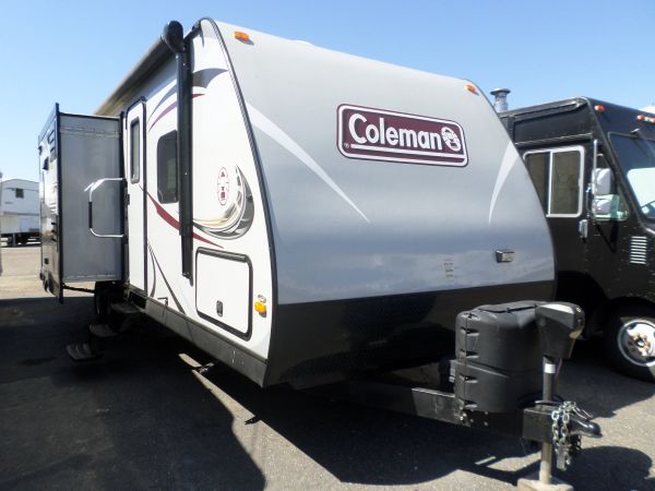 2013 Coleman Pull Trailer 31