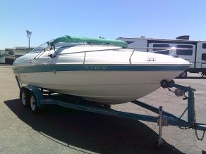 1995 Wellcraft Eclipse 210 Photo 2