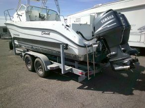 2003 Seaswirl Striper 2601 Cuddy Cabin Fishing Boat Photo 3