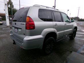 2004 Lexus GX 470 SUV Photo 2