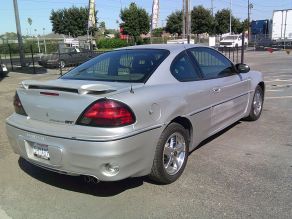 2004 Pontiac Grand Am GT Photo 3