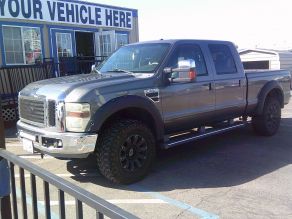 2010 Ford F250 Crew Cab 4X4 Diesel Lariat Shortbed Photo 2