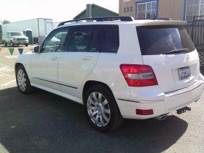 2011 Mercedes-Benz GLK 350 4 Matic Photo 3