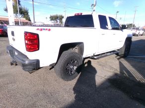 2016 Chevy Supercab 4X4 Silverado 2500HD Photo 4