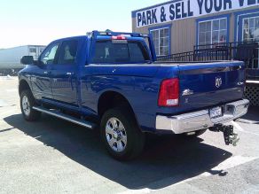 2016 Dodge Ram Big Horn 2500 Diesel Crew Cab Photo 3