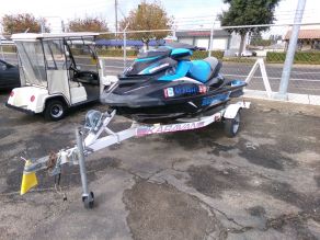 2017 Sea-Doo GTR-230 3 Seater Jetski Photo 3