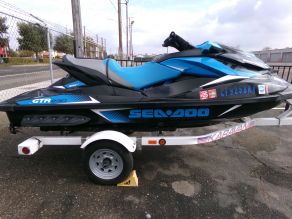 2017 Sea-Doo GTR-230 3 Seater Jetski Photo 1