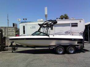 1999 Malibu Wakesetter Photo 1