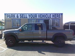 2010 Ford F250 Crew Cab 4X4 Diesel Lariat Shortbed