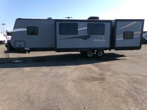 2017 Starcraft Launch Ultra Lite Travel Trailer  36'